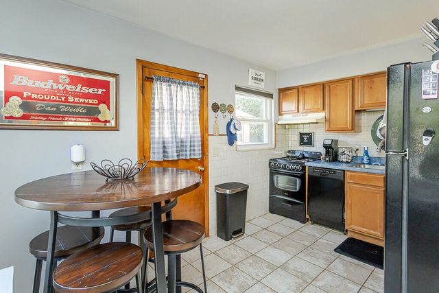 4912 Burnham Avenue, Toledo, OH 43612