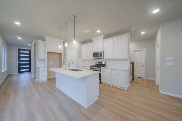21859 Fitzroy Manor Lane, Cypress, TX 77433