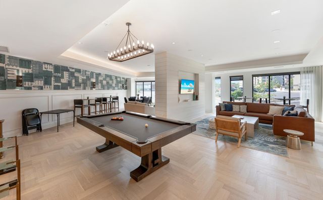 12610 Ridgedale Drive 103, Minnetonka, MN 55305