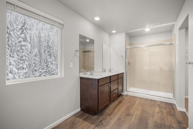 3742 S McCabe Ln, Spokane, WA 99206
