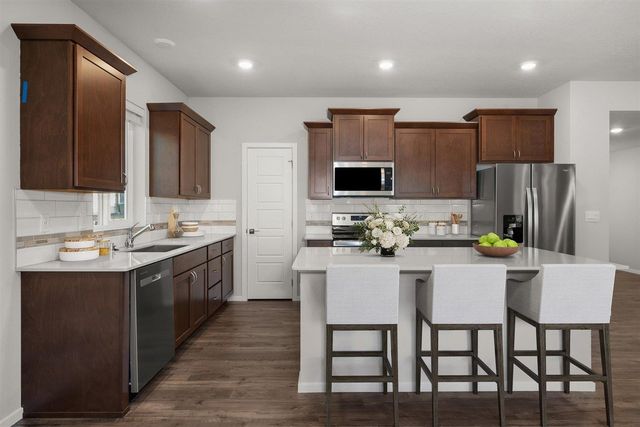 3742 S McCabe Ln, Spokane, WA 99206