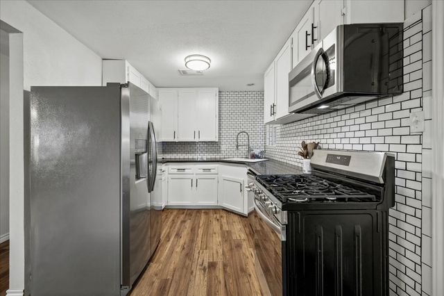 1122 Sunny Drive, Houston, TX 77037