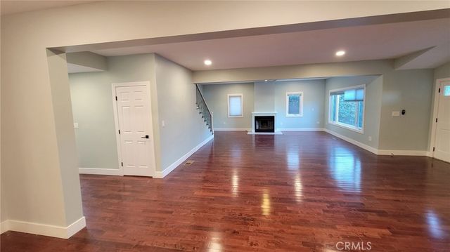 12812 Short, Los Angeles, CA 90066