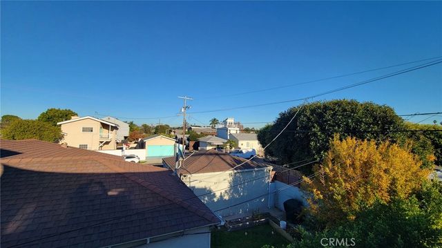 12812 Short, Los Angeles, CA 90066