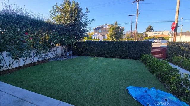 12812 Short, Los Angeles, CA 90066