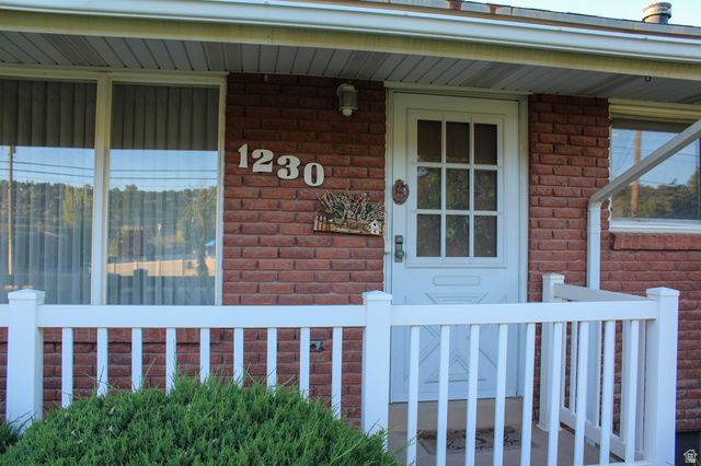 1230 E SOUTH WEBER DR, South Weber, UT 84405