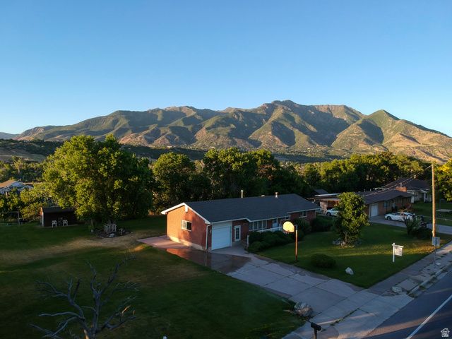 1230 E SOUTH WEBER DR, South Weber, UT 84405