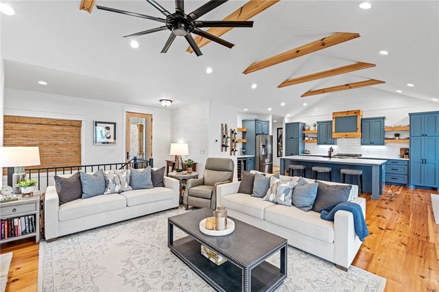 1408 Cool Ridge Drive, Seneca, SC 29672