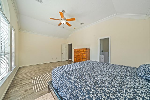 15727 Schumann Lane, Houston, TX 77083