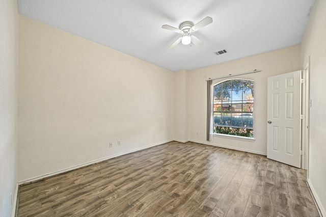 15727 Schumann Lane, Houston, TX 77083