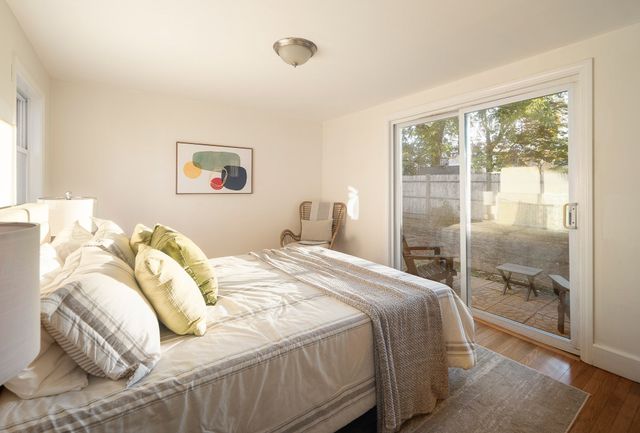 7 Beach St, Newton, MA 02460
