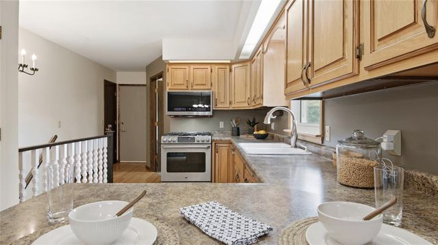 717 Buffington Court, Eau Claire, WI 54703