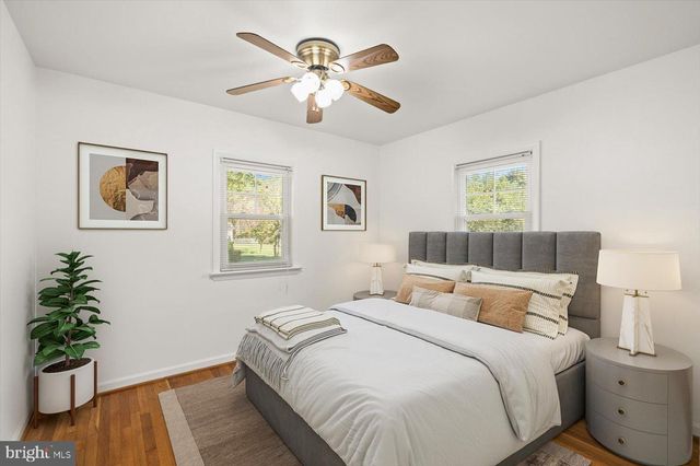8251 HICKORY DR, King George, VA 22485