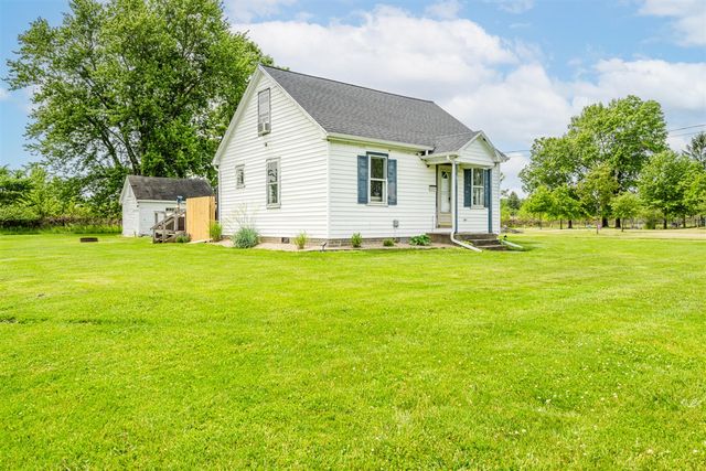 3156 W Lemon Creek Road, Bridgman, MI 49106