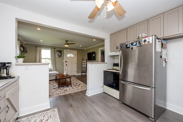 3156 W Lemon Creek Road, Bridgman, MI 49106