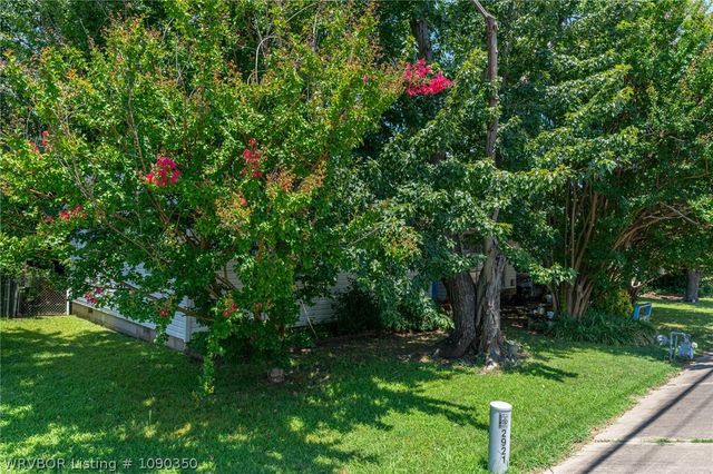 2923 Phoenix Avenue, Fort Smith, AR 72901
