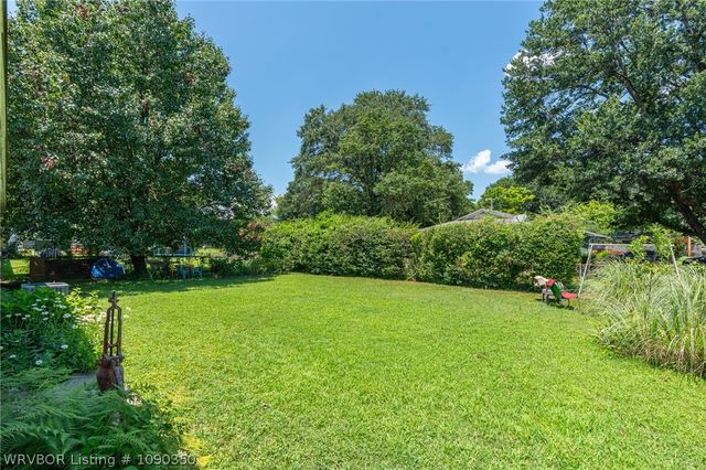 2923 Phoenix Avenue, Fort Smith, AR 72901