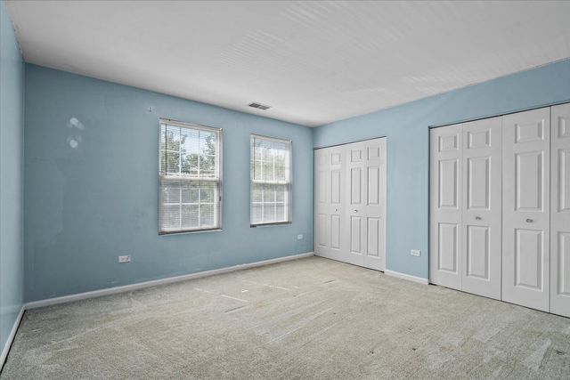 545 Pinebrook Drive, Bolingbrook, IL 60490