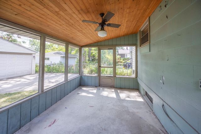 711 Kayser Avenue, Royal Oak City, MI 48067