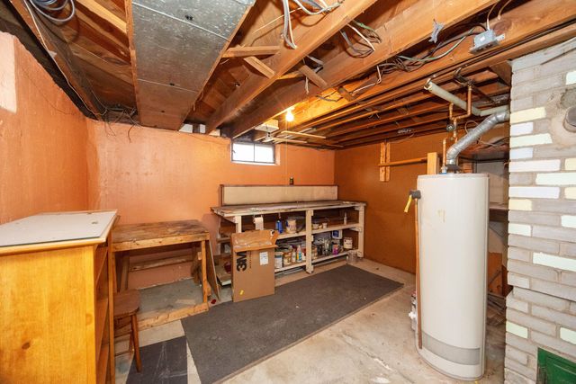 711 Kayser Avenue, Royal Oak City, MI 48067