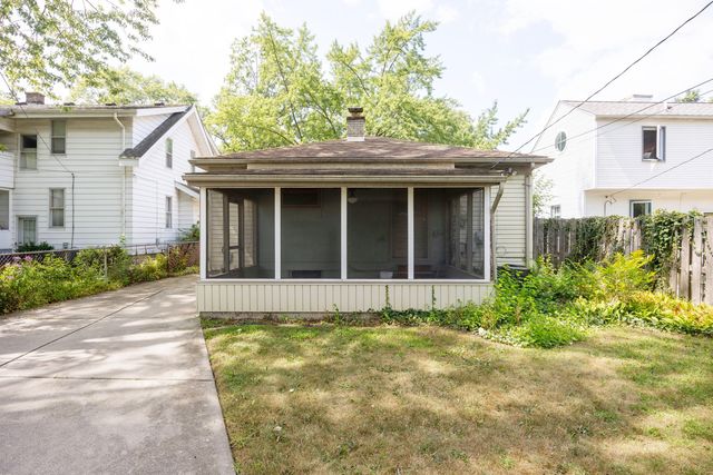 711 Kayser Avenue, Royal Oak City, MI 48067