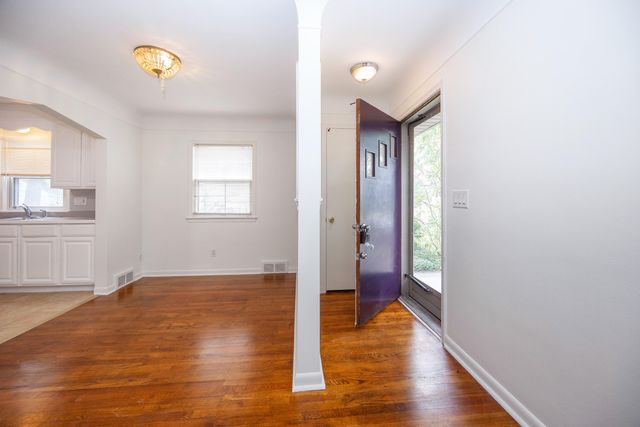 711 Kayser Avenue, Royal Oak City, MI 48067