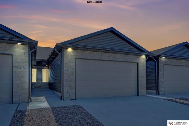 6958 Claystone Drive, Lincoln, NE 68521