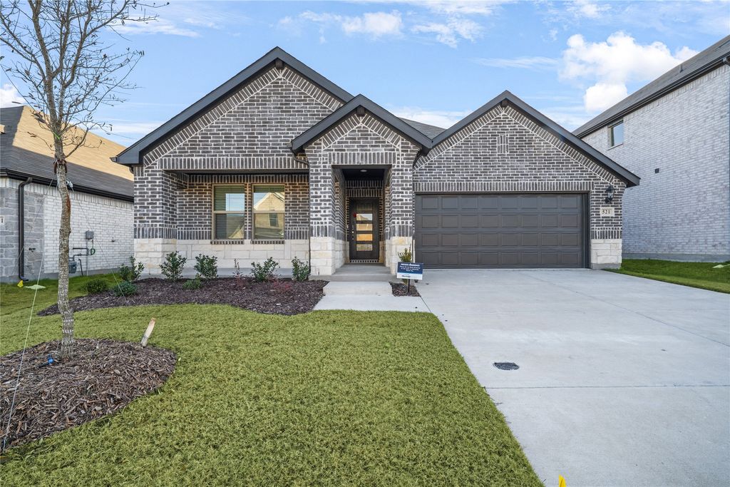 521 Midnight Oak Drive, Mckinney, TX 75069
