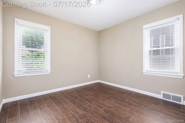 8360 FREDA Street, Detroit, MI 48204