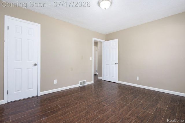 8360 FREDA Street, Detroit, MI 48204
