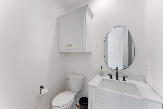 17 Woodcreek Lane, Frisco, TX 75034