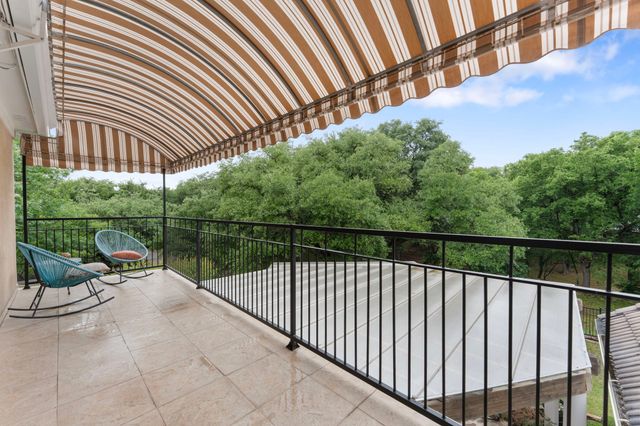 17 Woodcreek Lane, Frisco, TX 75034