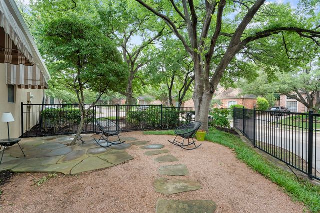 17 Woodcreek Lane, Frisco, TX 75034