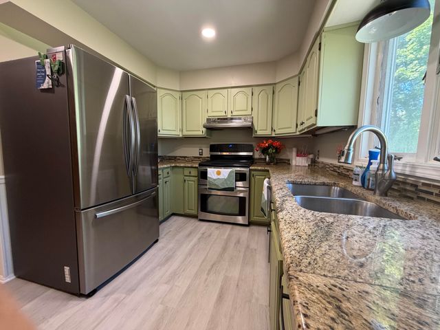 731 Jenks Boulevard, Kalamazoo Twp, MI 49006