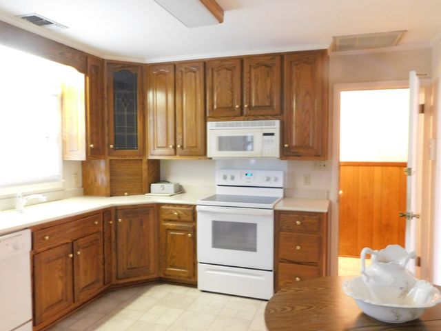 1144 Spencer Ave, Gallatin, TN 37066