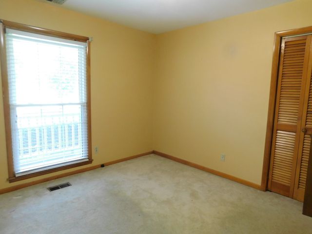 1144 Spencer Ave, Gallatin, TN 37066
