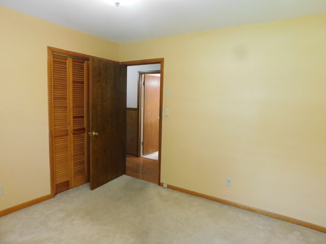 1144 Spencer Ave, Gallatin, TN 37066