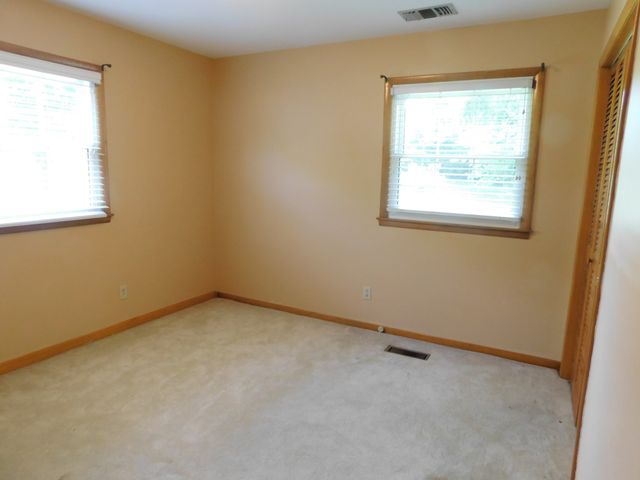 1144 Spencer Ave, Gallatin, TN 37066