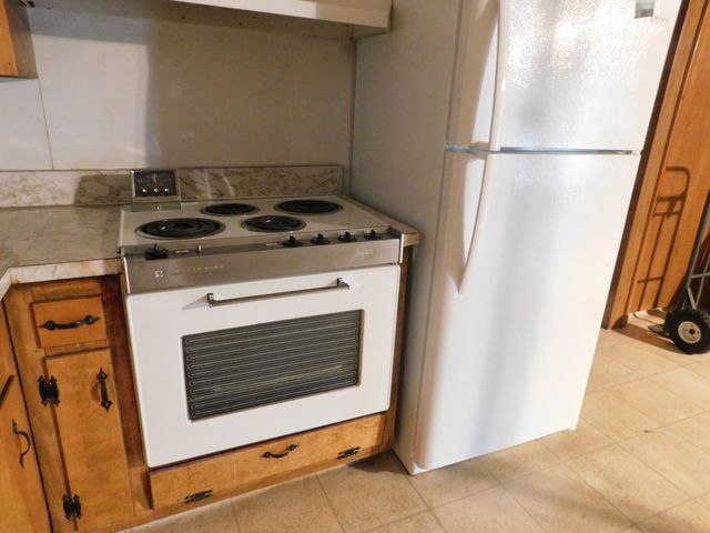 1144 Spencer Ave, Gallatin, TN 37066