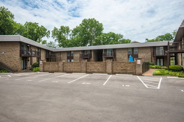 3901 Whitland Ave Apt 7, Nashville, TN 37205