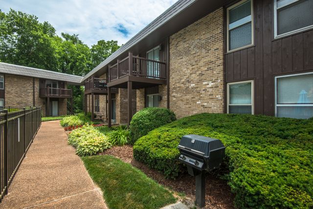 3901 Whitland Ave Apt 7, Nashville, TN 37205