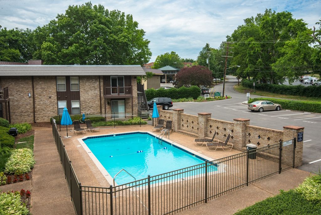 3901 Whitland Ave Apt 7, Nashville, TN 37205