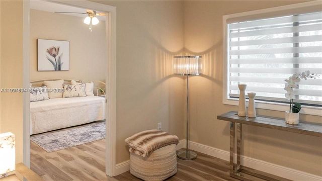 2916 Tuscany Ct 201, Palm Beach Gardens, FL 33410