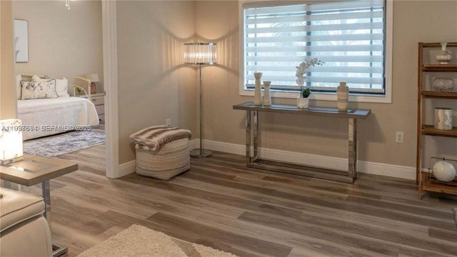 2916 Tuscany Ct 201, Palm Beach Gardens, FL 33410