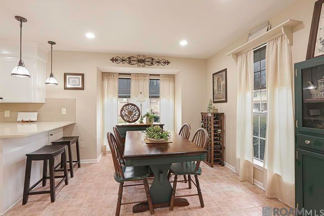 1127 S Vista Ave, Gonzales, LA 70737