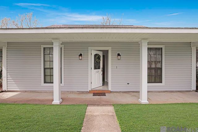 1127 S Vista Ave, Gonzales, LA 70737