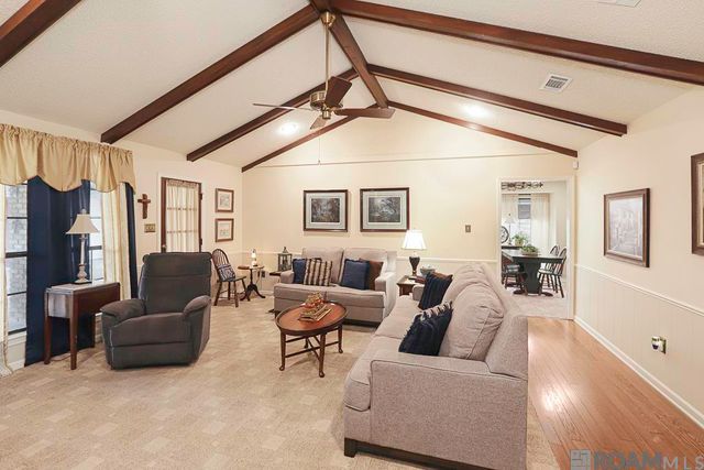 1127 S Vista Ave, Gonzales, LA 70737