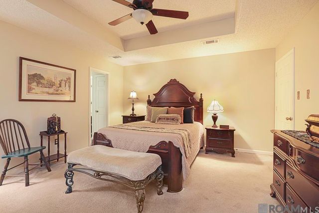 1127 S Vista Ave, Gonzales, LA 70737