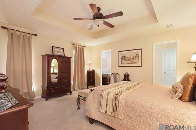 1127 S Vista Ave, Gonzales, LA 70737