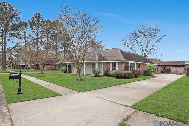 1127 S Vista Ave, Gonzales, LA 70737